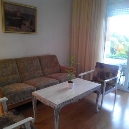 Daniela Apartment Makarska Exterior photo