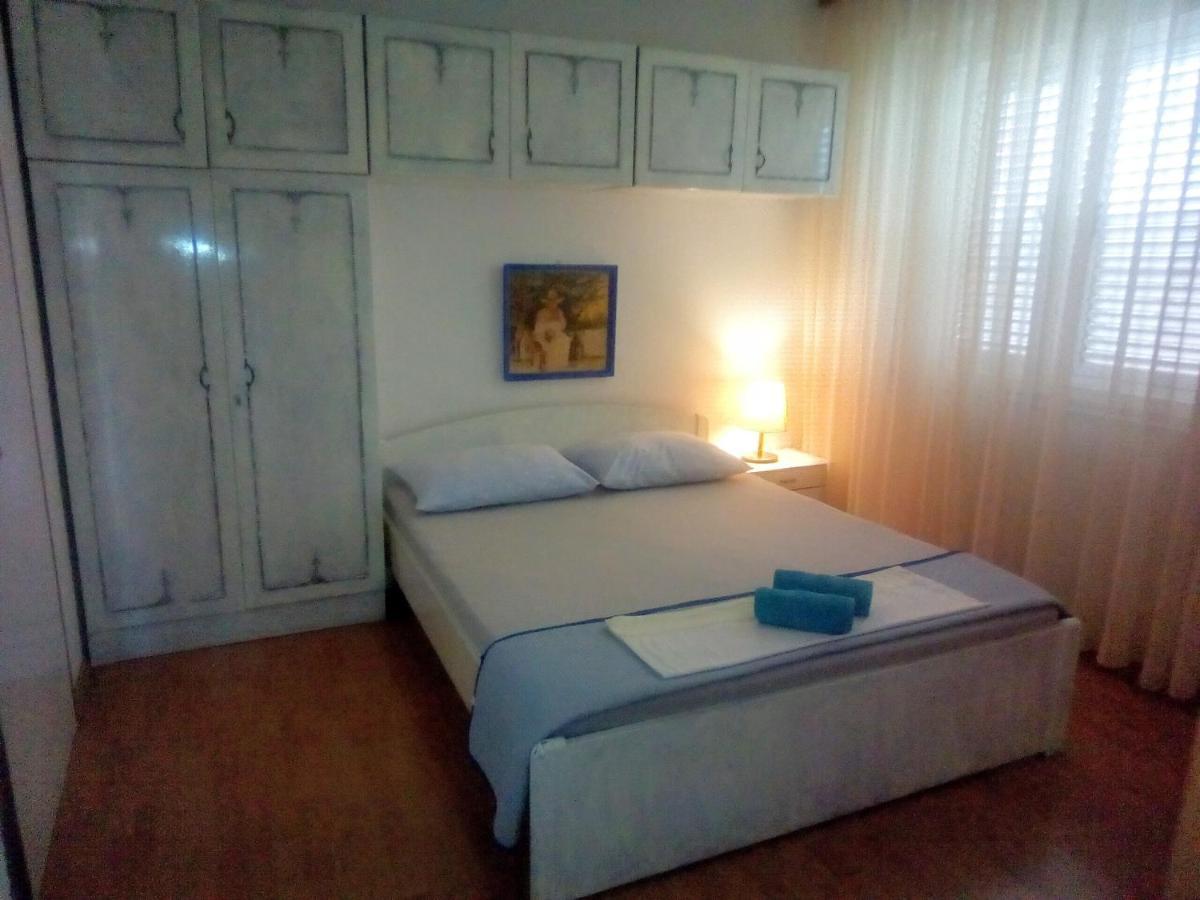 Daniela Apartment Makarska Exterior photo