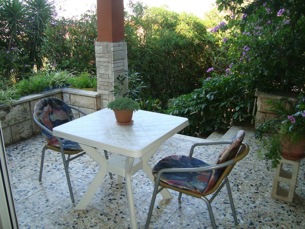 Daniela Apartment Makarska Exterior photo