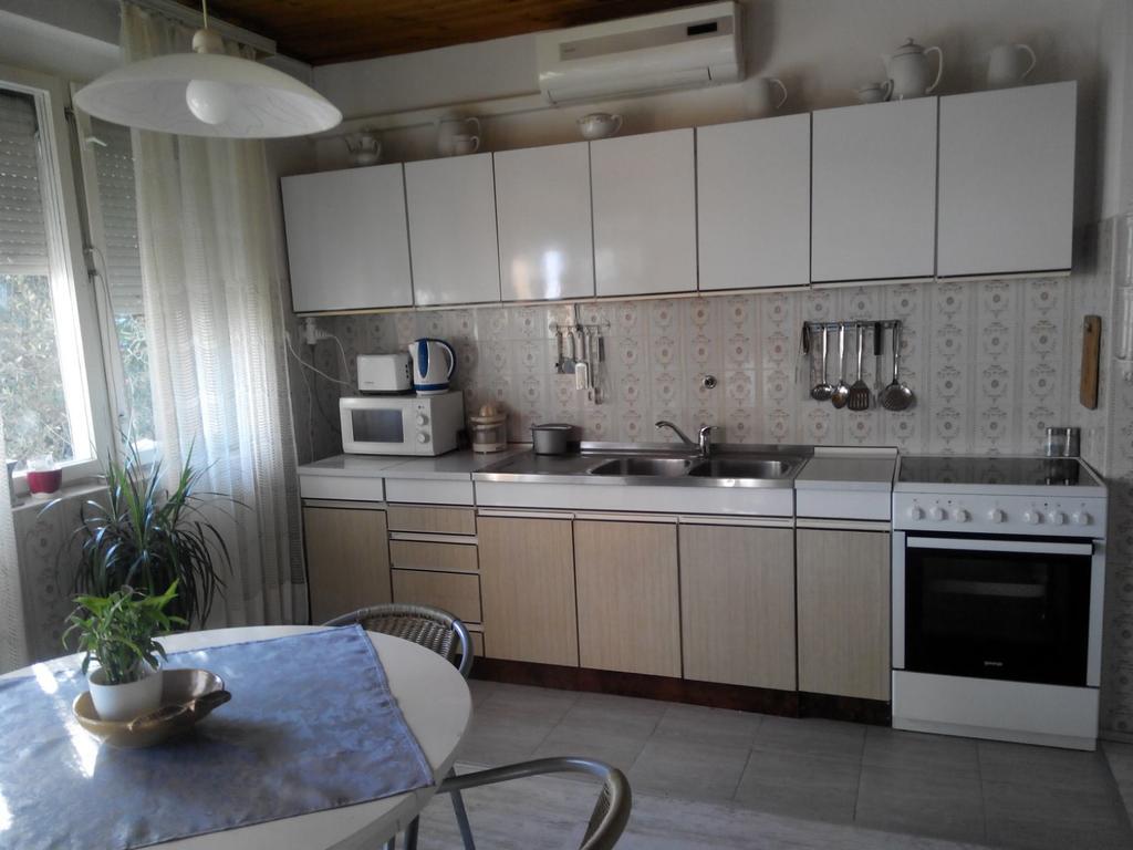 Daniela Apartment Makarska Exterior photo