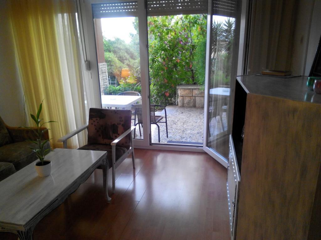 Daniela Apartment Makarska Exterior photo